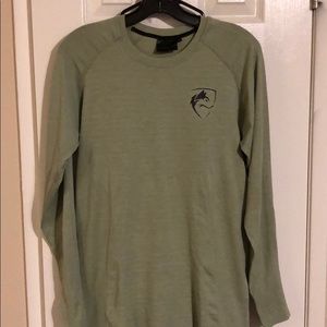 Alphalete hero long sleeve in clover green